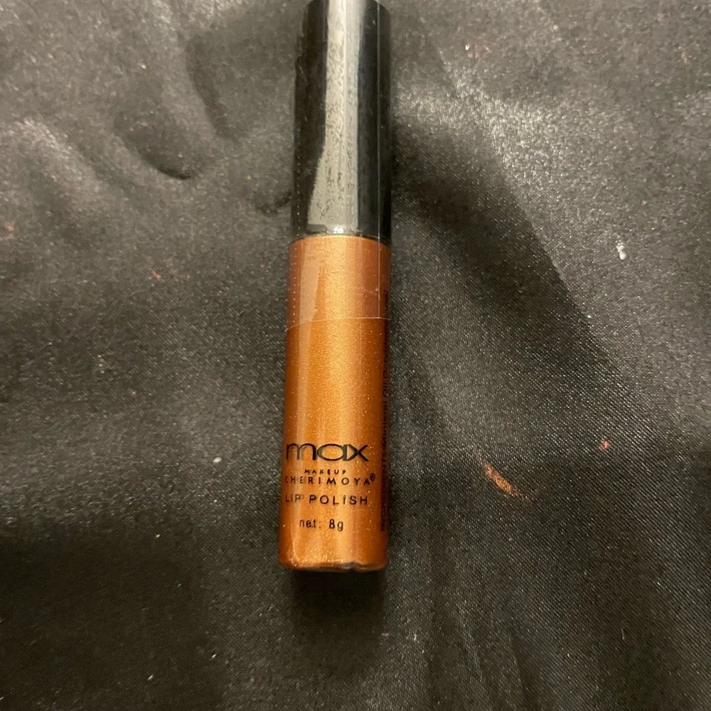 L'Oreal Pure Sugar Scrub and Lipstick Set